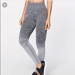 Lululemon 7/8 Resistance Seamless leggings